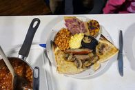 Zu Tisch ... – Zu Tisch in... Lake District Staffel 1 Folge 11 Das leckere englische Frühstück Copyright: SRF/ZDF/ARTE