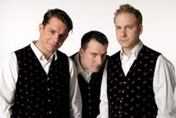 Echt Fett – v.li.: Max Schmiedl, Robert Palfrader, Alex Scheurer.