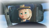 Mascha und der Bär – Soll Mascha Pilotin werden?