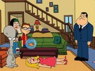 American Dad! – (im Uhrzeigersinn) Roger; Hayley Smith; Steve Smith; Klaus; Stan Smith; Francine Smith