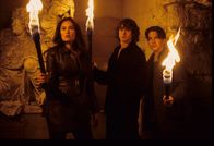 Relic Hunter - Die Schatzjägerin – Nigel Bailey (Christen Anholt), Sydney Fox (Tia Carrere).