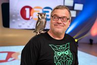 1, 2 oder 3 – Bei "1, 2 oder 3" lernt Elton heute verschiedene Greifvögel kennen.