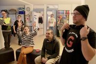 Signes – Signes Wenn Gamen verbindet Jo hat gewonnen. Bravo!