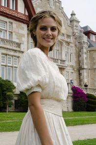 Grand Hotel – Alicia Alarcón (Amaia Salamanca).