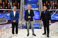 Quizduell - Olymp – Moderator Jörg Pilawa (M.) mit den Kandidaten des Teams „Investoren“: Georg Kofler (l.) und Ralf Dümmel (r.), beide Unternehmer.