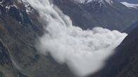 Im Angesicht der Katastrophe – Eine Lawine ist auf das Dorf Langtang niedergegangen. (National Geographic)