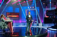 Meister des Alltags – Moderator Florian Weber. Gäste v. li: Enie van de Meiklokjes, Meltem Kaptan, Antoine Monot Jr.