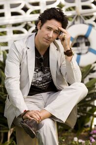 Numb3rs - Die Logik des Verbrechens – (6. Staffel) - FBI-Agent Don Eppes (Rob Morrow) engagiert in schwierigen Fällen seinen Bruder Charlie, einen genialen Mathematiker, als Berater ...