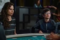 Speechless – Maya DiMeo (Minnie Driver, l.); JJ DiMeo (Micah Fowler, r.)