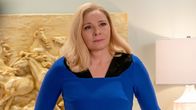 Filthy Rich – Margaret Monreaux (Kim Cattrall)