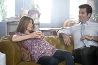 Catastrophe – Die Geburt steht kurz bevor. – Sharon (Sharon Horgan) und Rob (Rob Delaney)