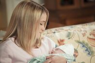 Young Sheldon – Emily Osment (Mandy).
