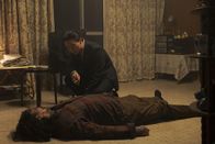 Tokyo Vice – Akiro Sato (Show Kasamatsu, hinten)