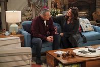 Man with a Plan – Adam Burns (Matt LeBlanc, l.); Andi Burns (Liza Snyder, r.)
