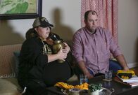 This Is Us - Das ist Leben – Ein ganz besonderer Moment: Kate (Chrissy Metz, l.) und Toby (Chris Sullivan, r.) ...