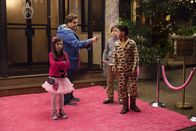 Bad Sitter – Unglücklicherweise benehmen sich Blithe (Landry Bender, l.), Slater (Max Records, 2.v.r.) und Rodrigo (Kevin Hernandez, r.). nicht so, wie Noah (Jonah Hill, 2.v.l.) es gerne hätte. Und so kommt es, wie es kommen muss, wenn man mit drei Kindern im Schlepptau Kokain organisieren muss ...
