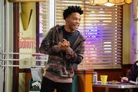 Superior Donuts – Superior Donuts (2017)