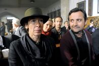 Vier Frauen und ein Todesfall – (v.li.) Adele Neuhauser (Julie), Martina Poel (Sabine), Michael Ostrowski (Franzi), Harald Schrott (Raphael Dorn).