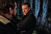 Euer Ehren – Michael Jacobi (Sebastian Koch) hat bei seinem treuen Freund und Helfer etwas wieder gut zu machen.