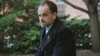 Elementary – Holmes (Jonny Lee Miller, l.) hat mit seiner Vergangenheit zu kämpfen, als eine mysteriöse Frau auftaucht ...