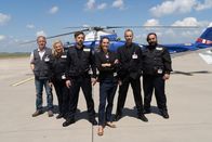 Check Check – (v.l.n.r.) Udo Rothe (Uwe Preuss); Ingrid (Petra Kleinert); Jan Rothe (Klaas Heufer-Umlauf); Sabine Grünberg (Doris Golpashin); Harald (Jan Georg Schütte); Ertu Karahanci (Kailas Mahadevan)