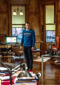 Elementary – "Details"-- Sherlock (Jonny Lee Miller) investigates what he believes will be an open-and-shut case after Detective Bell is attacked,