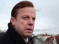 Mankells Wallander – Kurt Wallander (Krister Henriksson) hat einen furchtbaren Verdacht.