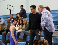 Modern Family – V.l.: Luke Dunphy (Nolan Gould), Phil Dunphy (Ty Burrell), Jay Pritchett (Ed O'Neill)