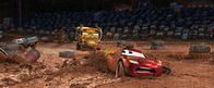 Cars 3: Evolution – Miss Fritter (l.); Lightning McQueen (r.)