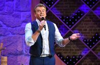 Schlager-Spaß – Heute begrüßt Andy Borg in seiner gemütlichen Weinstube wieder viele musikalische Gäste. U.a. mit Reiner Kirsten.