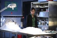 Kill Switch – Hegt einen Verdacht, den der Gerichtsmediziner ihr bestätigen soll: FBI-Agentin Frankie Miller (Holly Elissa Dignard) vermutet, dass Jacob selbst der gesuchte Serienkiller ist ...