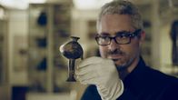 Drogen - Eine Weltgeschichte – Wissenschaftler in Würzburg fanden Opiumrückstände in einem Krug aus der Bronzezeit.