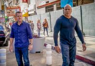 Navy CIS: L.A. – G. Callen (Chris O'Donnell, l.); Sam Hanna (LL Cool J, r.)