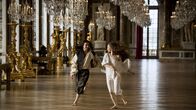 Versailles – L-P: Louis XIV (George Blagden) Young Woman (Alexia Giordano)