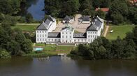 Wunderschön! – Schloss Graasten in Dänemark. Schloss Gravenstein ist die Sommerresidenz des dänischen Königshauses.