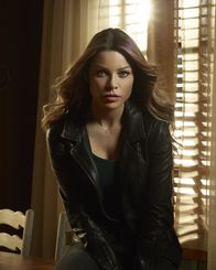 Lucifer – (1. Staffel) - Die taffe Polizistin Chloe Decker (Lauren German) stolpert bei einem Einsatz über den geheimnisvollen Lucifer und setzt ihn als Berater ein, denn mit seinen übernatürlichen Kräften kann er ihr mehr als einmal weiterhelfen ...