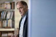 In Therapie – Philippe Dayan (Frédéric Pierrot) versucht, sich seinen Problemen zu stellen.