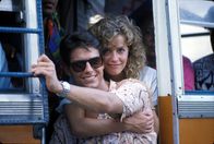 Cocktail – Verliebt: der ehrgeizige Brian (Tom Cruise, l.) und die liebenswerte Jordan (Elisabeth Shue, r.) ...