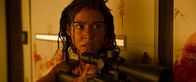 Revenge – Jennifer (Matilda Lutz) will nur eines. Grausame Rache an ihren Peinigern üben. Dabei greift die blutdurstige Überlebenskünstlerin auf alles zurück, außer Mitleid.