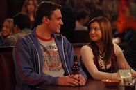 How I Met Your Mother – Sind glücklich miteinander: Marshall (Jason Segel, l.) und Lily (Alyson Hannigan, r.) ...