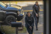 FBI: Special Crime Unit – Maggie Bell (Missy Peregrym, l.); Omar Adom 'OA' Zidan (Zeeko Zaki, r.)