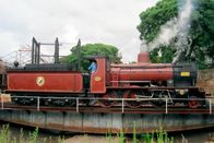 Eisenbahn-Romantik – SWR Fernsehen EISENBAHN-ROMANTIK, "Mit Dampf und Diesel durch die Pampa - Eisenbahn in Uruguay" Uhr. Auch nach über 100 Jahren noch unter Dampf: die Nr. 120 von Beyer-Peacock aus Manchester.