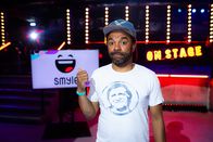 Smyle on Stage – Simon Pearce