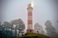 Strände Europas – Der Leuchtturm von Nida in der Winterdämmerung