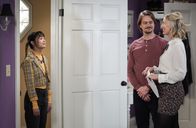 Last Man Standing – v.l.n.r.) Jen (Krista Marie Yu); Kyle Anderson (Christoph Sanders); Mandy Baxter (Molly McCook)