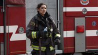 Chicago Fire – Erschöpft: Kara Killmer als Sylvie Brett