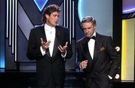 Being David Hasselhoff – David Hasselhoff singt mit Harald Juhnke bei „Willkommen im Club“.