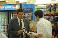 Bones - Die Knochenjägerin – Booth (David Boreanaz, l.); Chad Fergus (Mark Saul, r.)