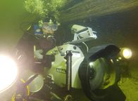 Expeditionen: Mustangs - lebende Legenden – Erich Pröll beim Unterwasserdreh.
