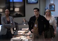 Criminal Minds – (v.l.n.r.) Dr. Tara Lewis (Aisha Tyler); Tyler Green (Ryan-James Hatanaka); Penelope Garcia (Kirsten Vangsness)